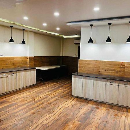Oyo Hotel Happy Homes 博帕尔 外观 照片