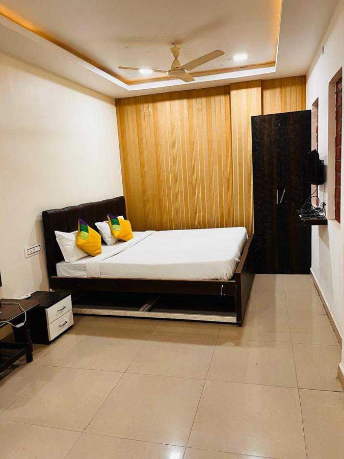 Oyo Hotel Happy Homes 博帕尔 外观 照片