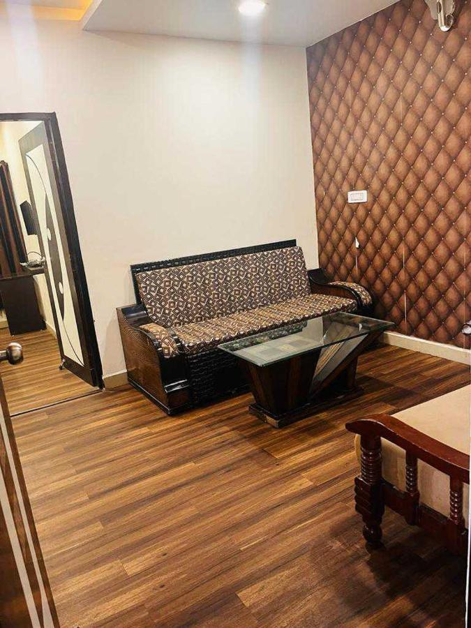 Oyo Hotel Happy Homes 博帕尔 外观 照片
